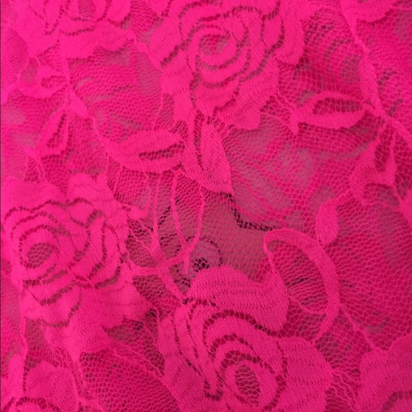 Floral highlight pink mesh ruched top shirt - Picture 5 of 7